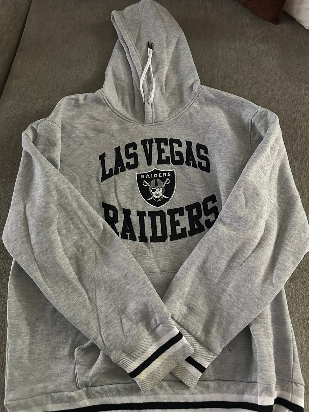 NFL Las Vegas Raiders Gray Hooded Pullover
